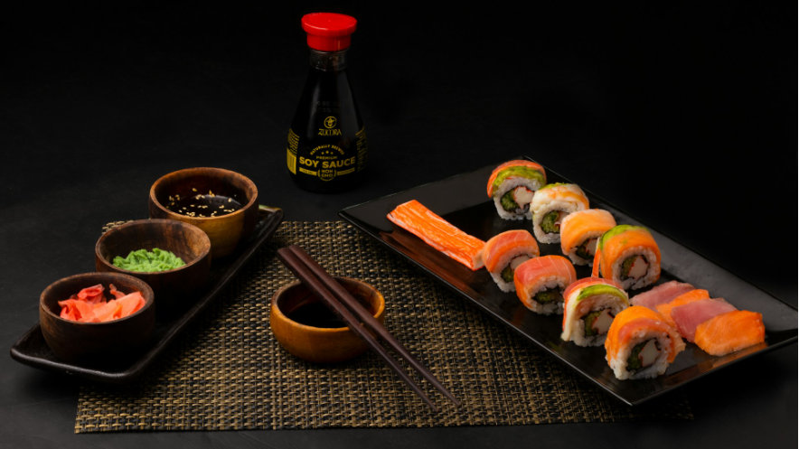 Sushi vs Kimbap: Panduan Lengkap Membedakan Dua Hidangan Roll Asia