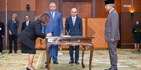 Strategi Suahasil Nazara: Rotasi Pejabat untuk Penerimaan dan Stabilitas Fiskal