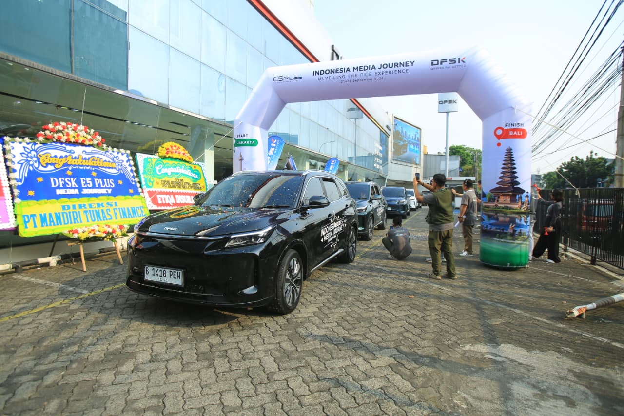 Teknologi V2L Ubah DFSK E5 Plus PHEV Jadi Power Bank Berjalan