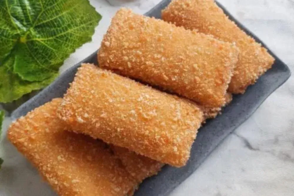 Dua Camilan Goreng Renyah Nagih untuk Keluarga: Risol Mayo dan Kentang Spiral