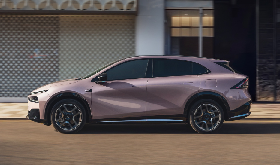 Toyota Siapkan Mobil Listrik EREV, Target 400.000 Unit