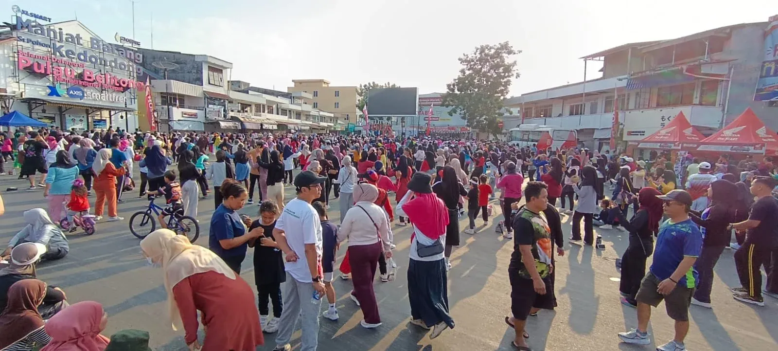 Senam Pagi Kantor dan Jalan Santai: Fondasi Budaya Sehat di Tempat Kerja