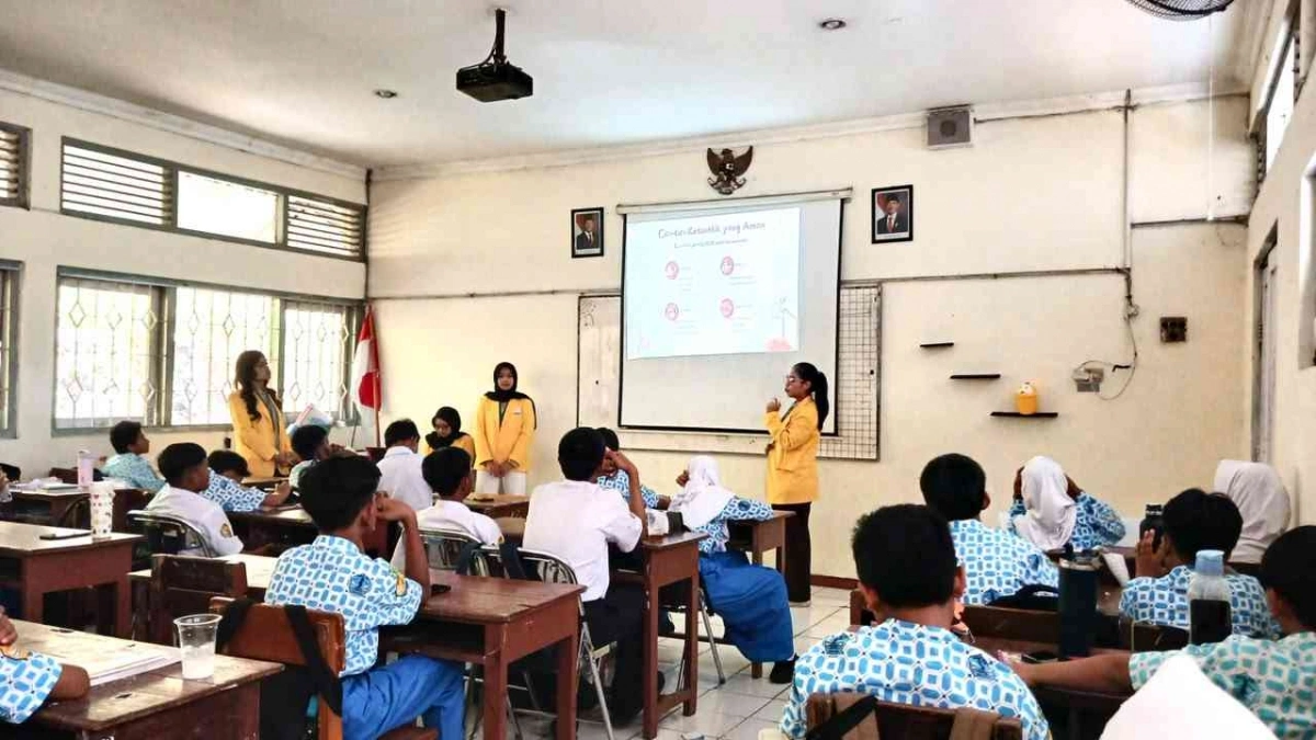 Cara Memilih Kosmetik Aman: Cek BPOM dan Waspada Overclaim
