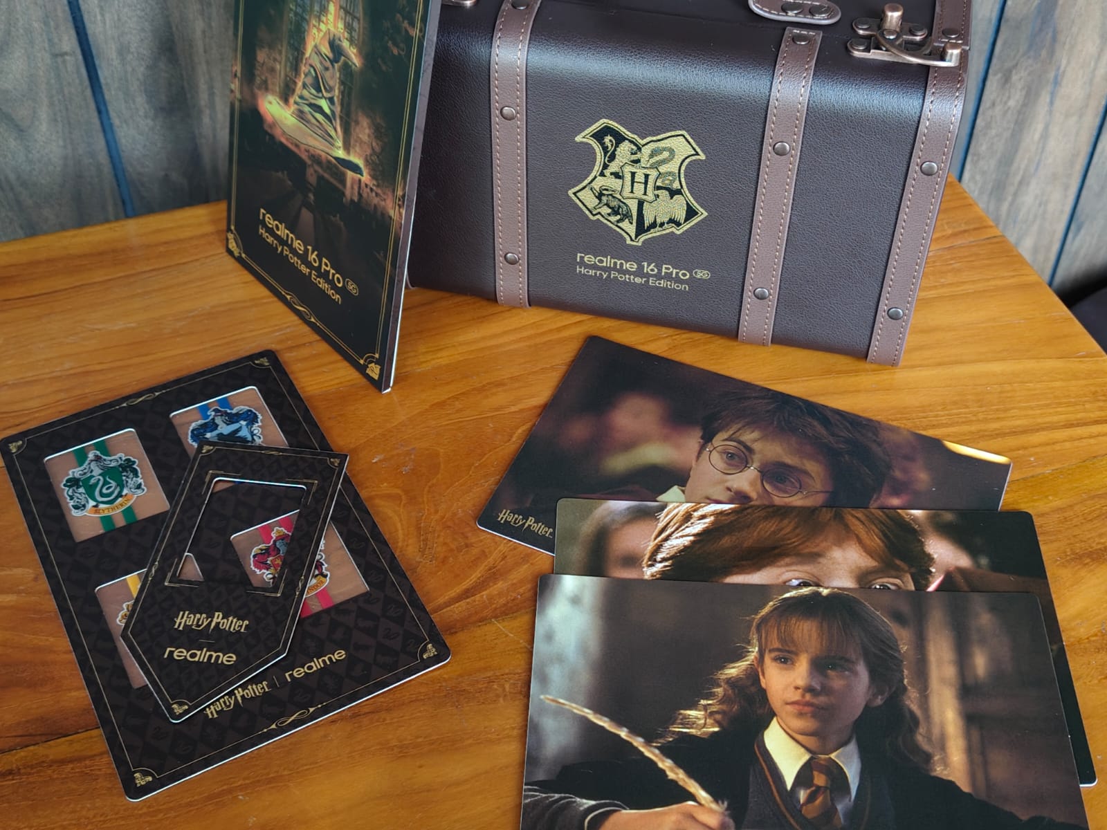 realme 16 Pro Harry Potter Edition: Unboxing Koleksi Hogwarts yang Hidup di Bodi dan Layar