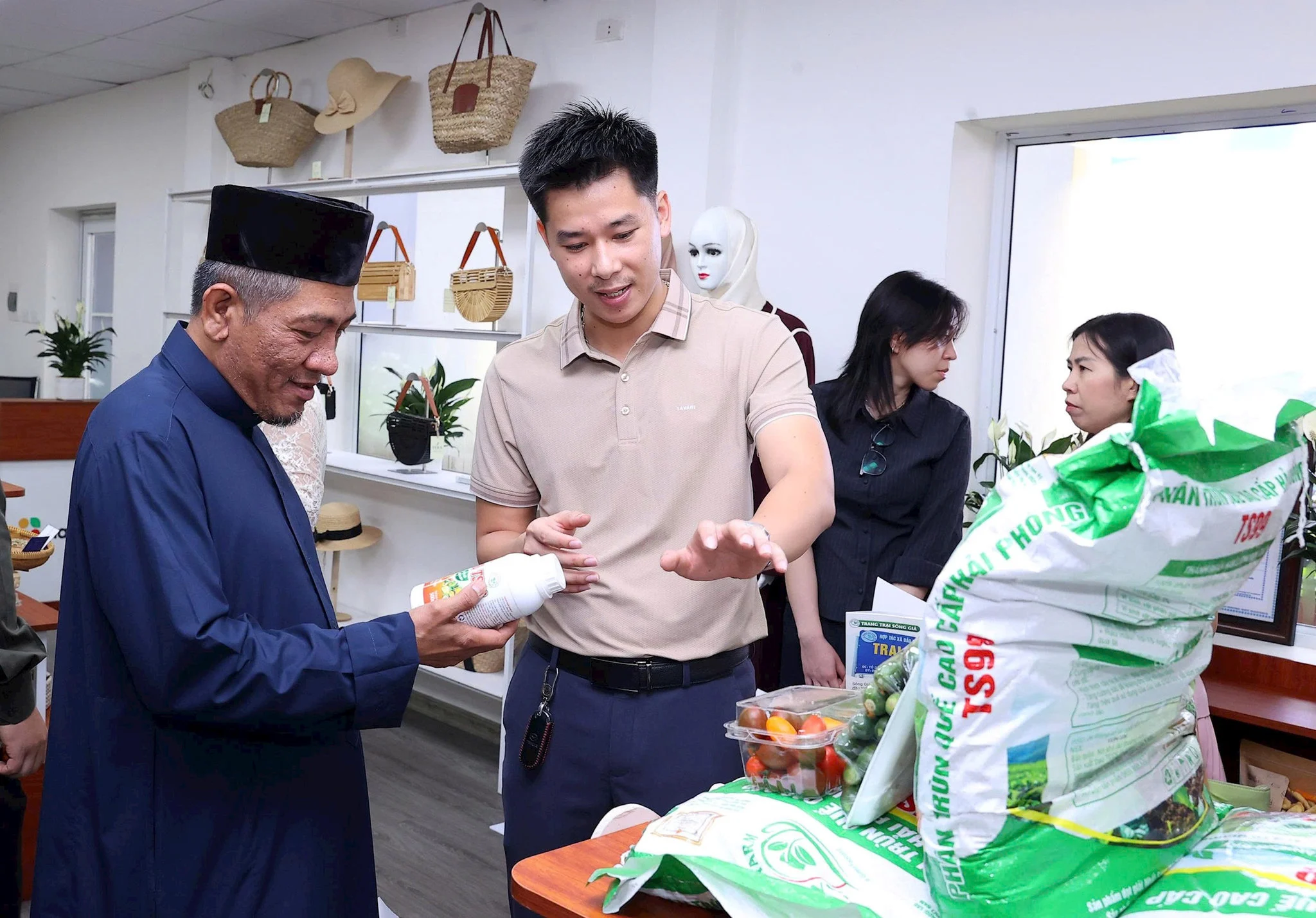 Bagaimana Pelaku Usaha Membuka Peluang Baru di Pasar Halal Triliunan Dolar