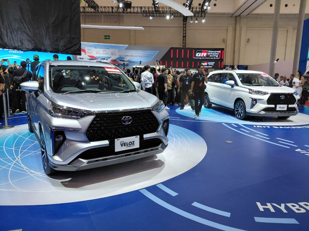 Toyota Veloz Hybrid Konsisten 2.000 Unit/Bulan, Apa Rahasianya?