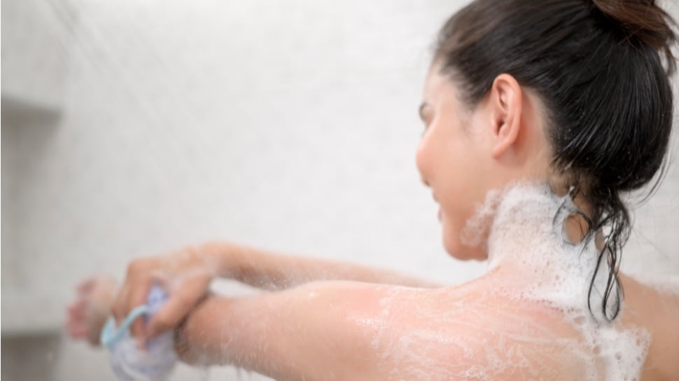 Body Wash Centella Asiatica Terbaik untuk Jerawat Punggung