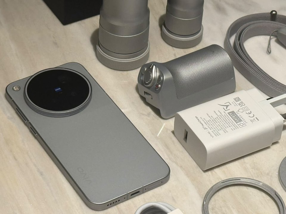 Vivo X500 Pro Max Creator Kit: Teleconverter ZEISS 400mm untuk Fotografer Mobile