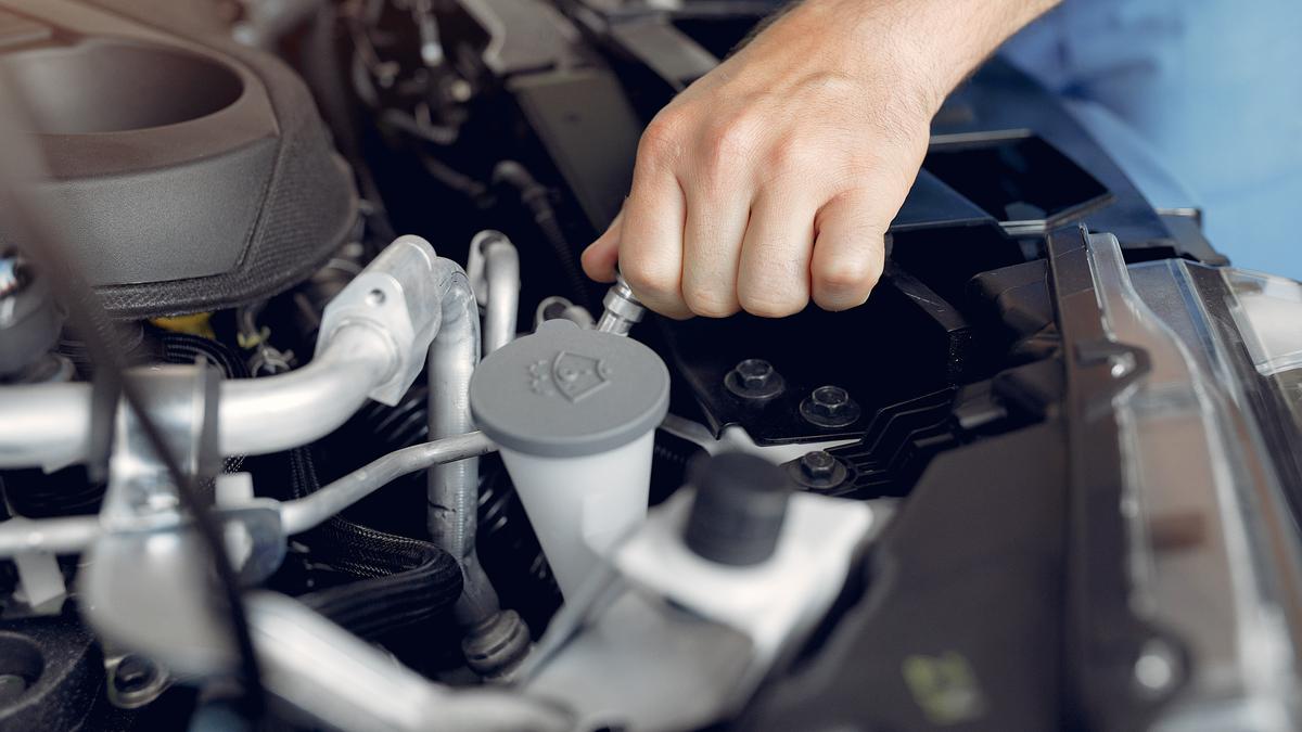Sistem Kelistrikan Mobil Bekas: Cara Cek Alternator, Starter, dan ECU