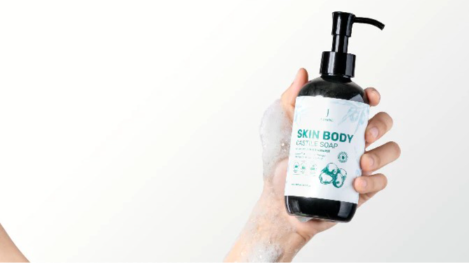 Body Wash Centella Asiatica Terbaik untuk Jerawat Punggung