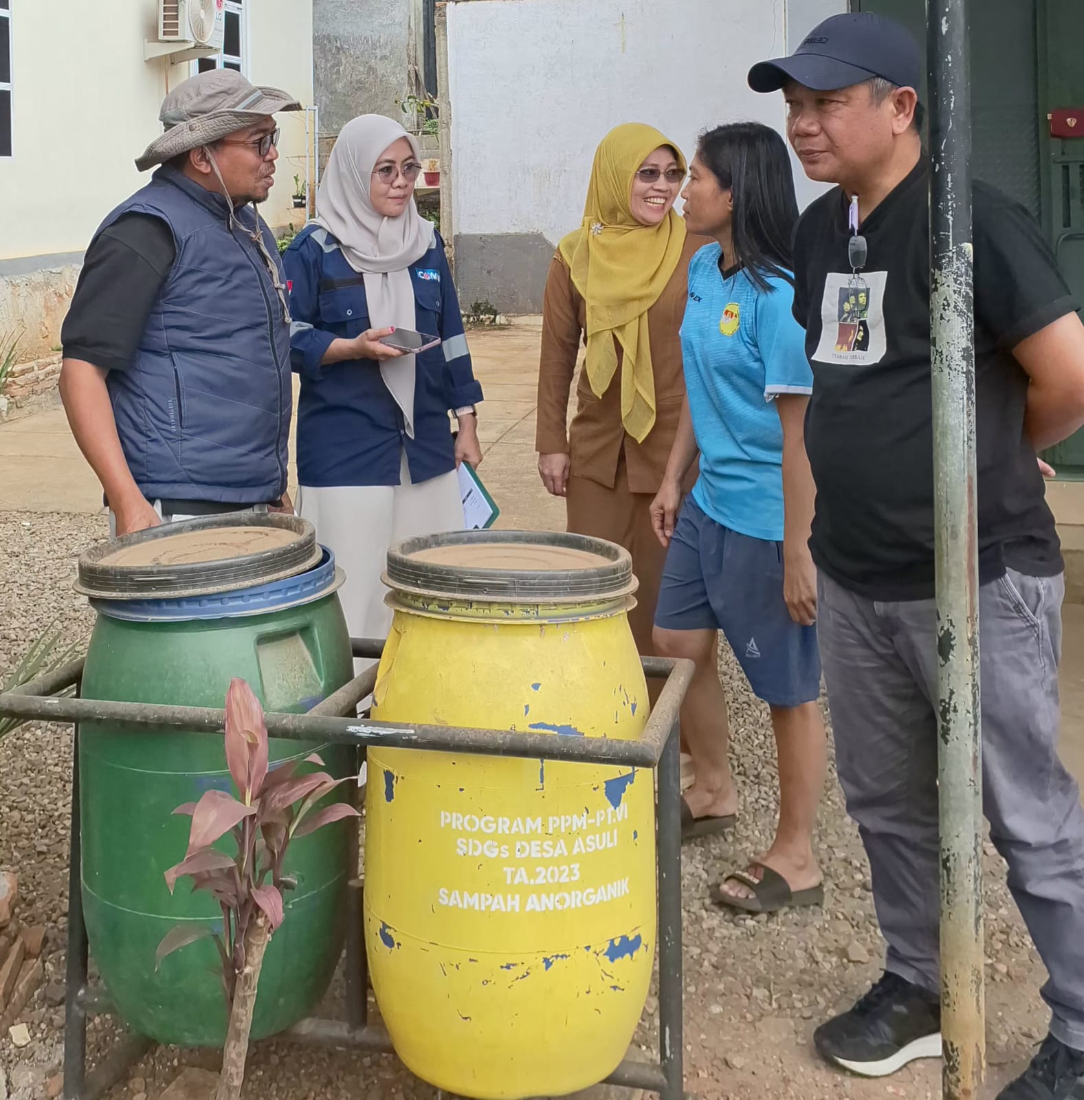 Bank Sampah Jakarta dan Jalan Panjang Pengelolaan Sampah Kota