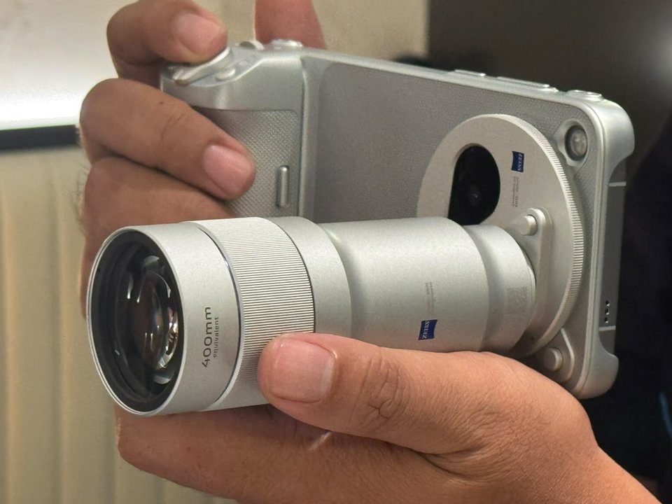 Vivo X500 Pro Max Creator Kit: Teleconverter ZEISS 400mm untuk Fotografer Mobile