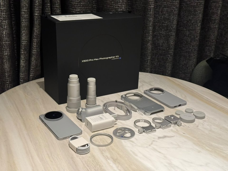 Vivo X500 Pro Max Creator Kit: Teleconverter ZEISS 400mm untuk Fotografer Mobile