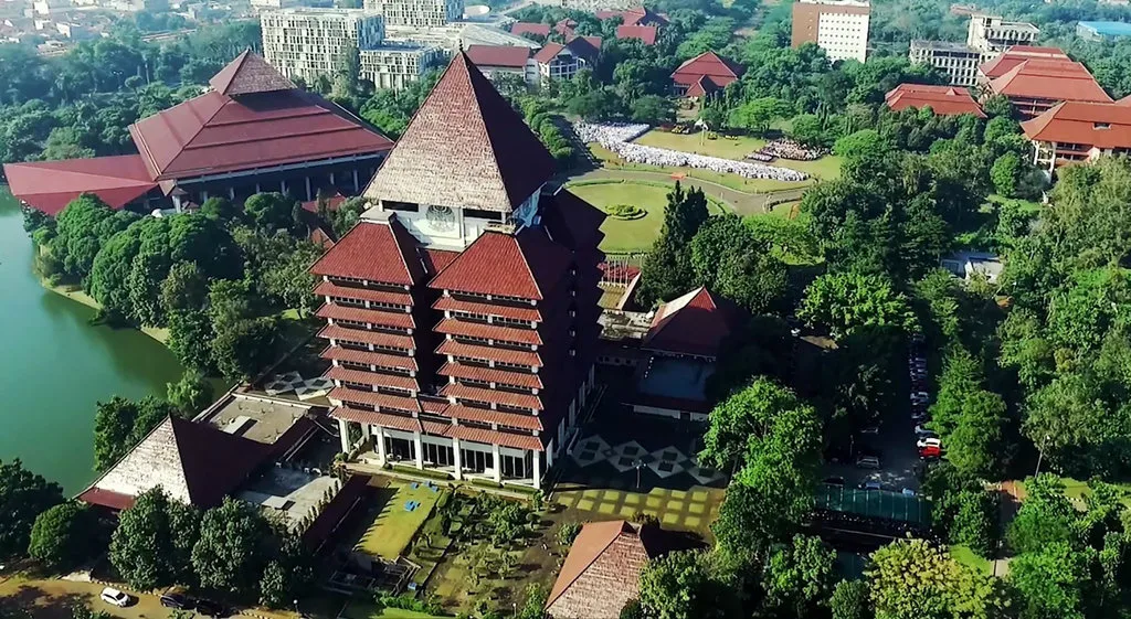 Pendidikan Gratis dari SD hingga PTN: Siapa Bayar, Siapa Diuntungkan?