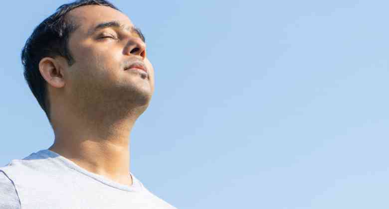 4 Tanda Kekurangan Vitamin D yang Sering Diabaikan dan Cara Mengatasinya