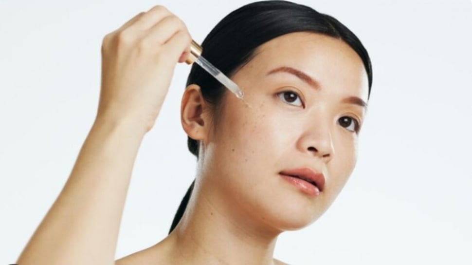 Tranexamic Acid vs Kojic Acid: Mana yang Lebih Tepat untuk Flek Hitam dan Jerawat?