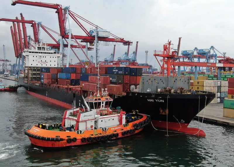 Kapasitas Pelabuhan Melonjak, Logistik Darat Tertinggal