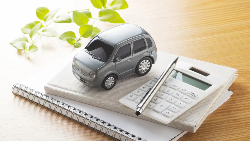 Hybrid atau Listrik Murni? Panduan Memilih Mobil Harian