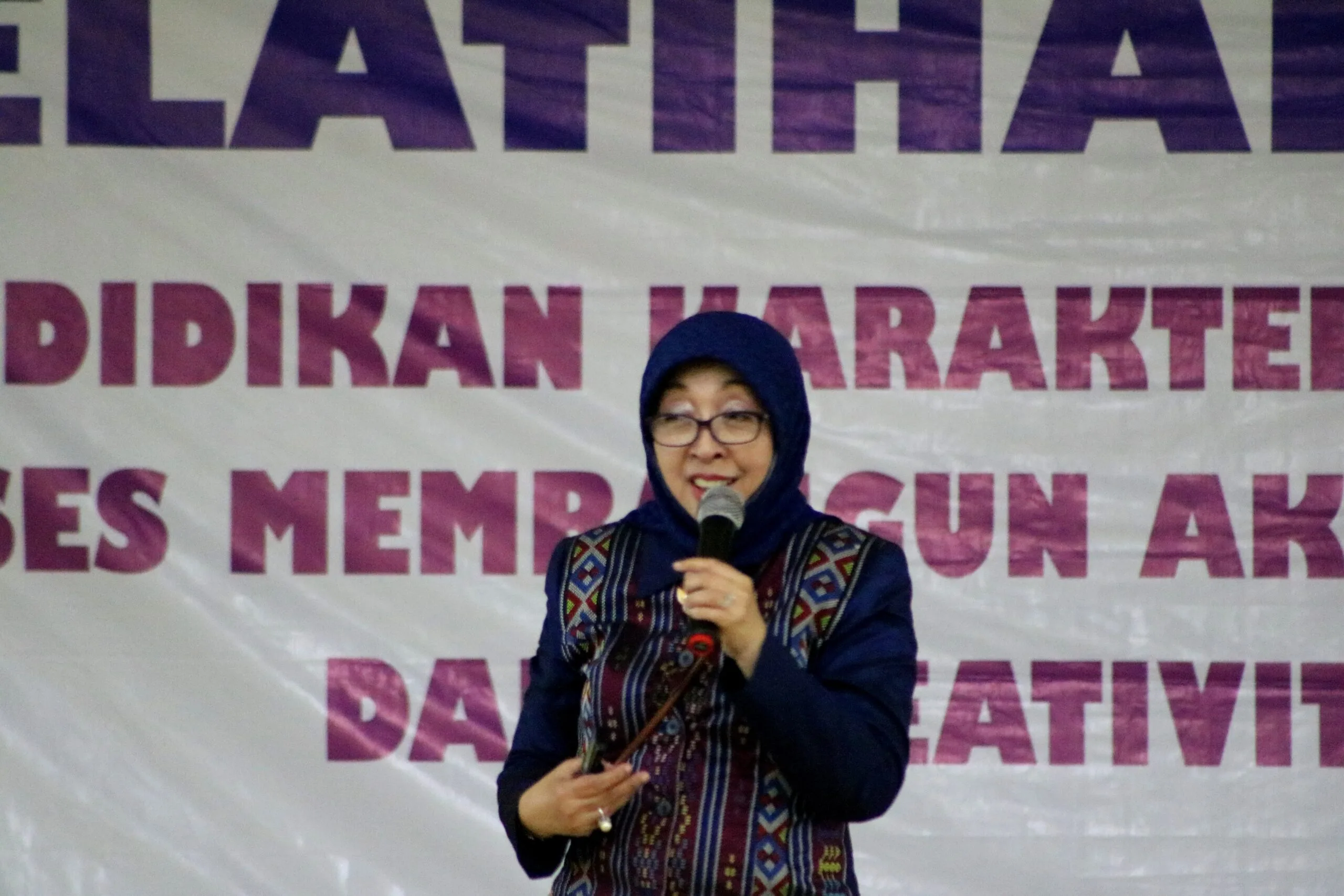 Sekolah Sawit Lestari: SMK, Industri, dan Pendidikan Karakter