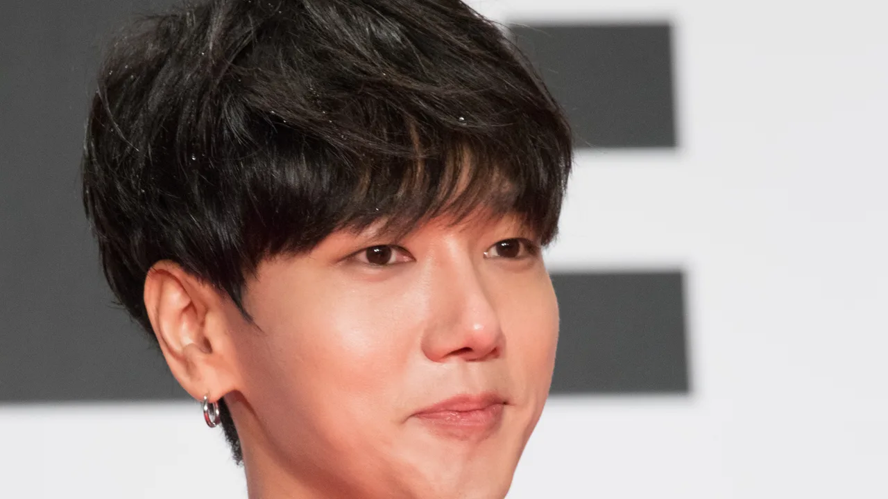 Yesung Rayakan Satu Dekade Solo Lewat Winds of Time dan Album Where We Are