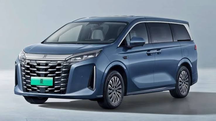 BYD M9 MPV Premium PHEV, Pesaing Serius Toyota Alphard