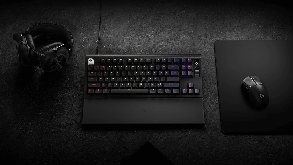 Logitech G PLAY: 15 Gear Gaming Baru dalam Satu Lompatan Ekosistem