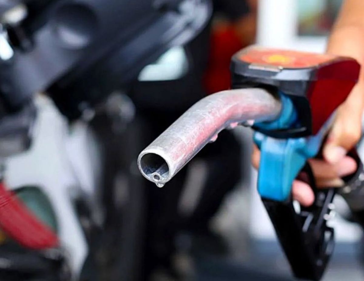 Sering Ganti Merek Oli Motor? Ini 7 Risiko Serius ke Mesin