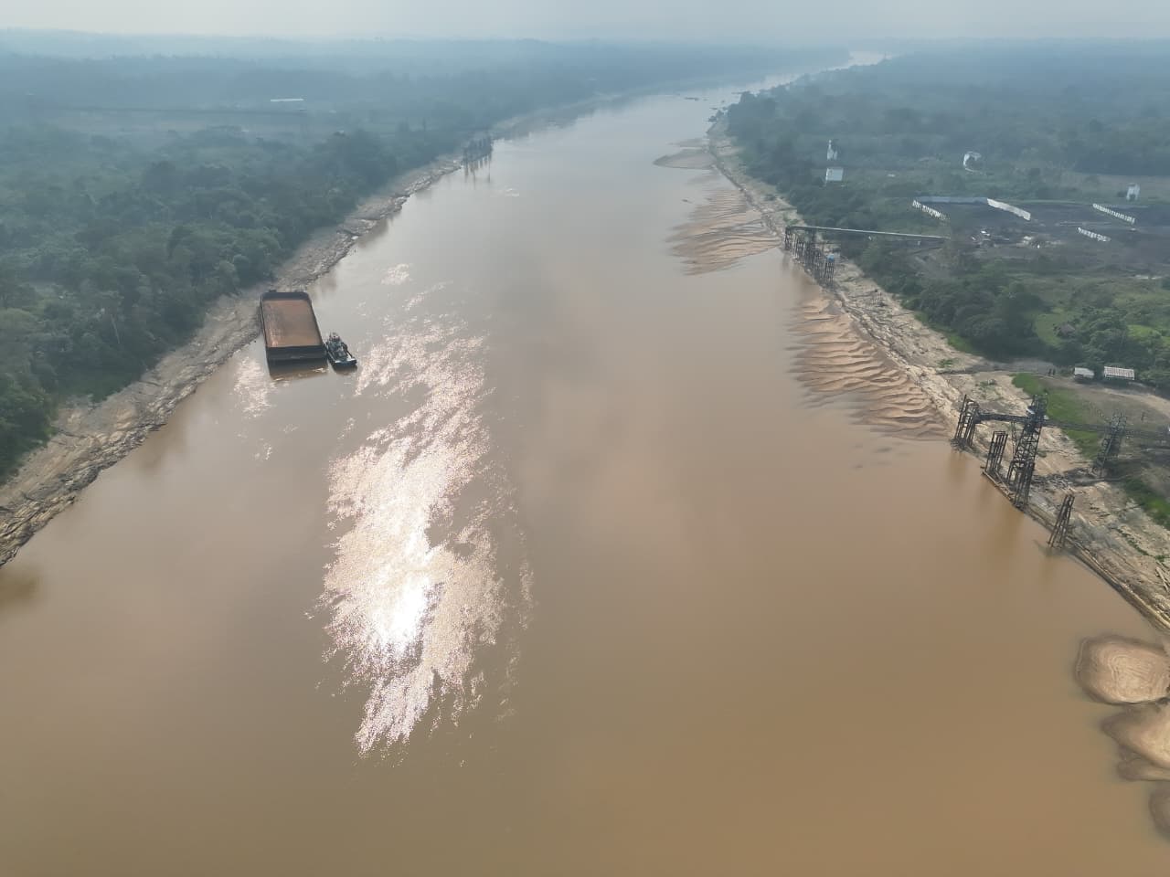 Kekeringan Sungai Kalimantan Memicu Krisis Logistik Komoditas Strategis