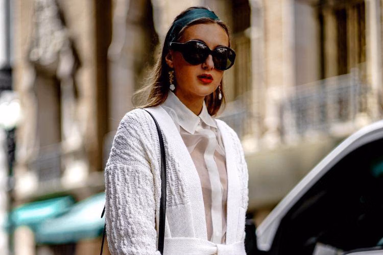 Panduan Lengkap Mix & Match Cardigan, Celana Kulot, dan Atasan untuk Tampilan Kantor yang Stylish