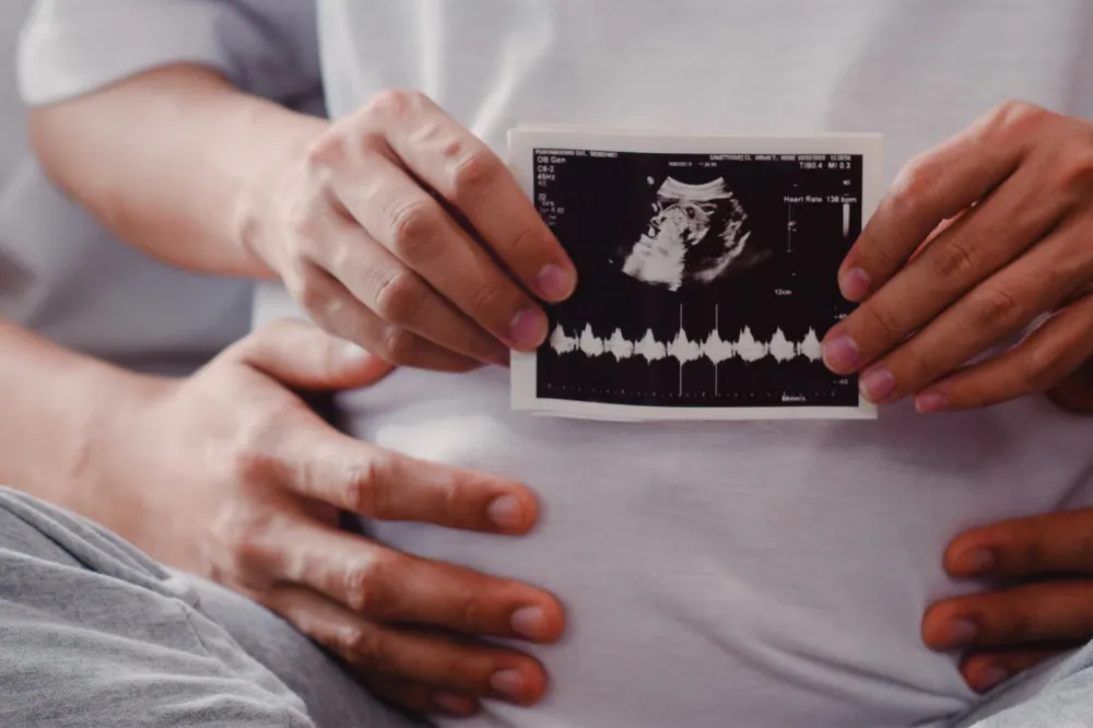 Panduan Stimulasi Janin 4 Bulan dan Bayi 6 Bulan