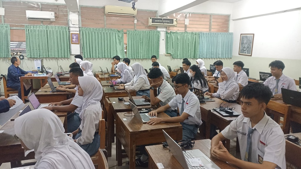 Skala Penilaian TKA SMA Berubah Drastis: Apa Artinya bagi Siswa?