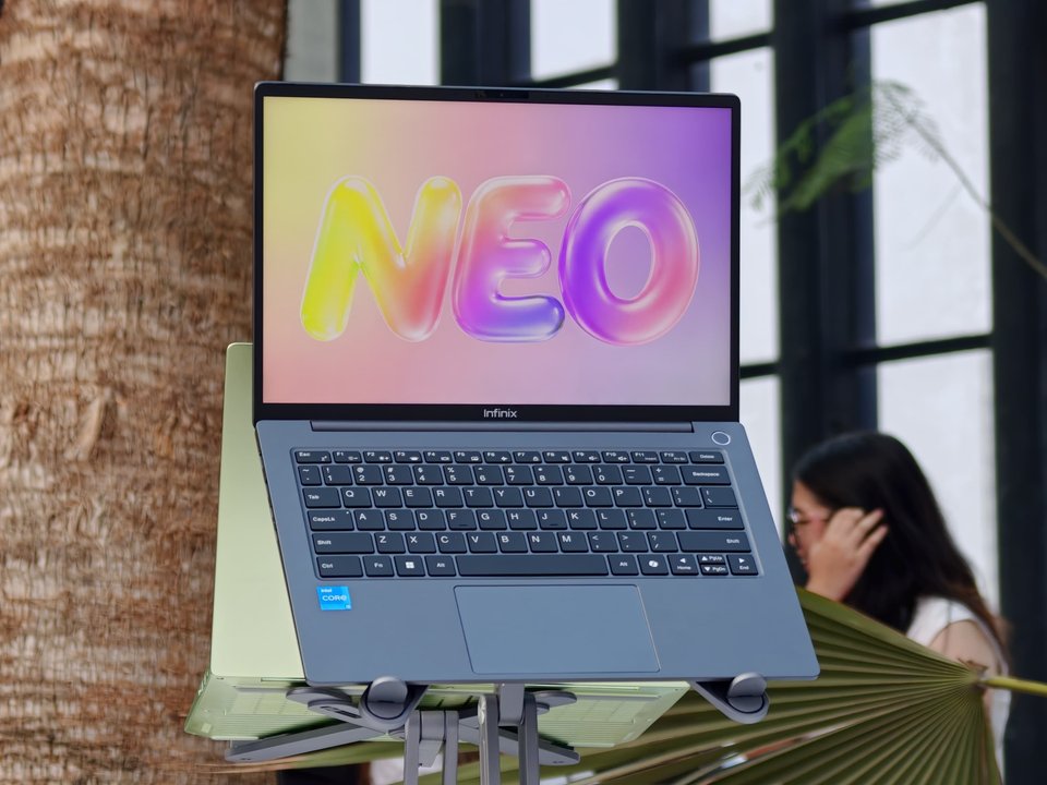 Infinix XBook 14 Neo, Laptop Ringan 1,2 Kg dengan Baterai 13 Jam