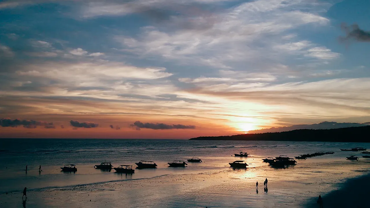 Panduan Lengkap Tarif Tiket Masuk Pantai dan Biaya Layanan
