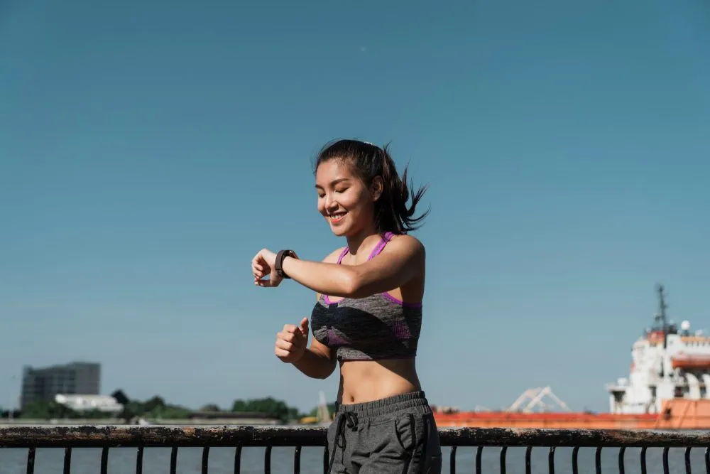 Panduan Memilih Smartwatch untuk Lari: Dari Pace ke Recovery