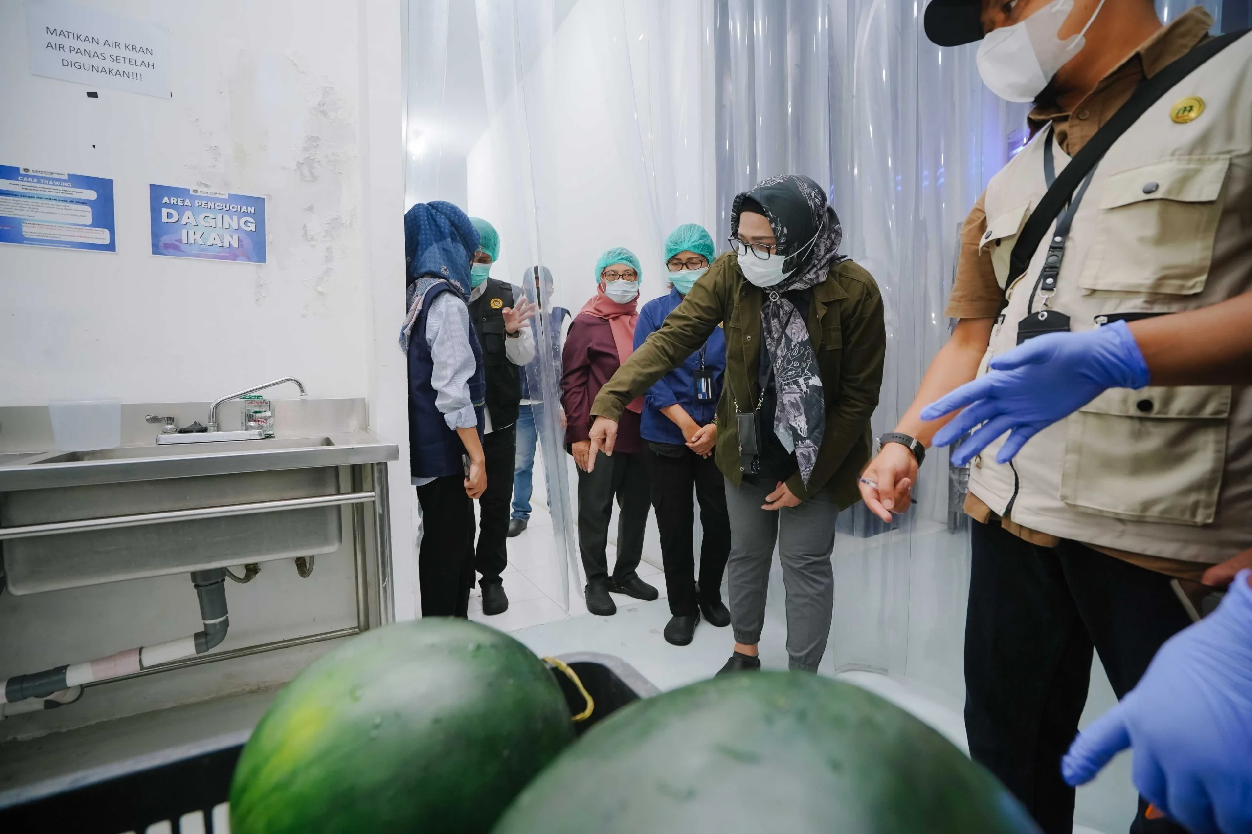 Sidak Dapur Sekolah: Alarm Serius Keamanan Pangan Program Makan Gratis