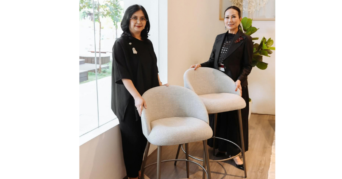 AB Collection Perluas Koleksi dengan Barstool dan Kitchen Stool Desain Kontemporer
