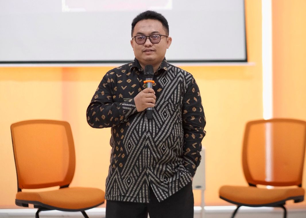 Pendidikan Gratis Negeri: Ambisi Besar, Anggaran Lebih Besar