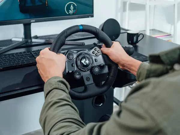 Logitech G PLAY: 15 Gear Baru untuk Gamer Kompetitif dan Kasual