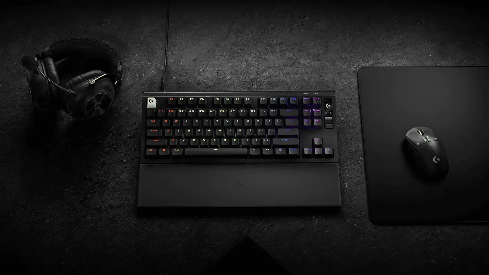 Logitech G PLAY: 15 Gear Baru untuk Gamer Kompetitif dan Kasual