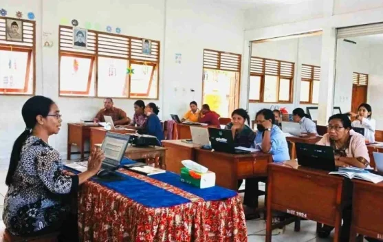 Guru Ubah Metode Pembelajaran Pasif Jadi Aktif dengan AI