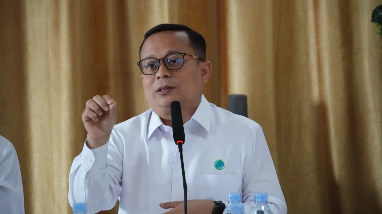 Kebijakan Pembatasan HP di Sekolah: Aturan, Praktik, dan Dampaknya
