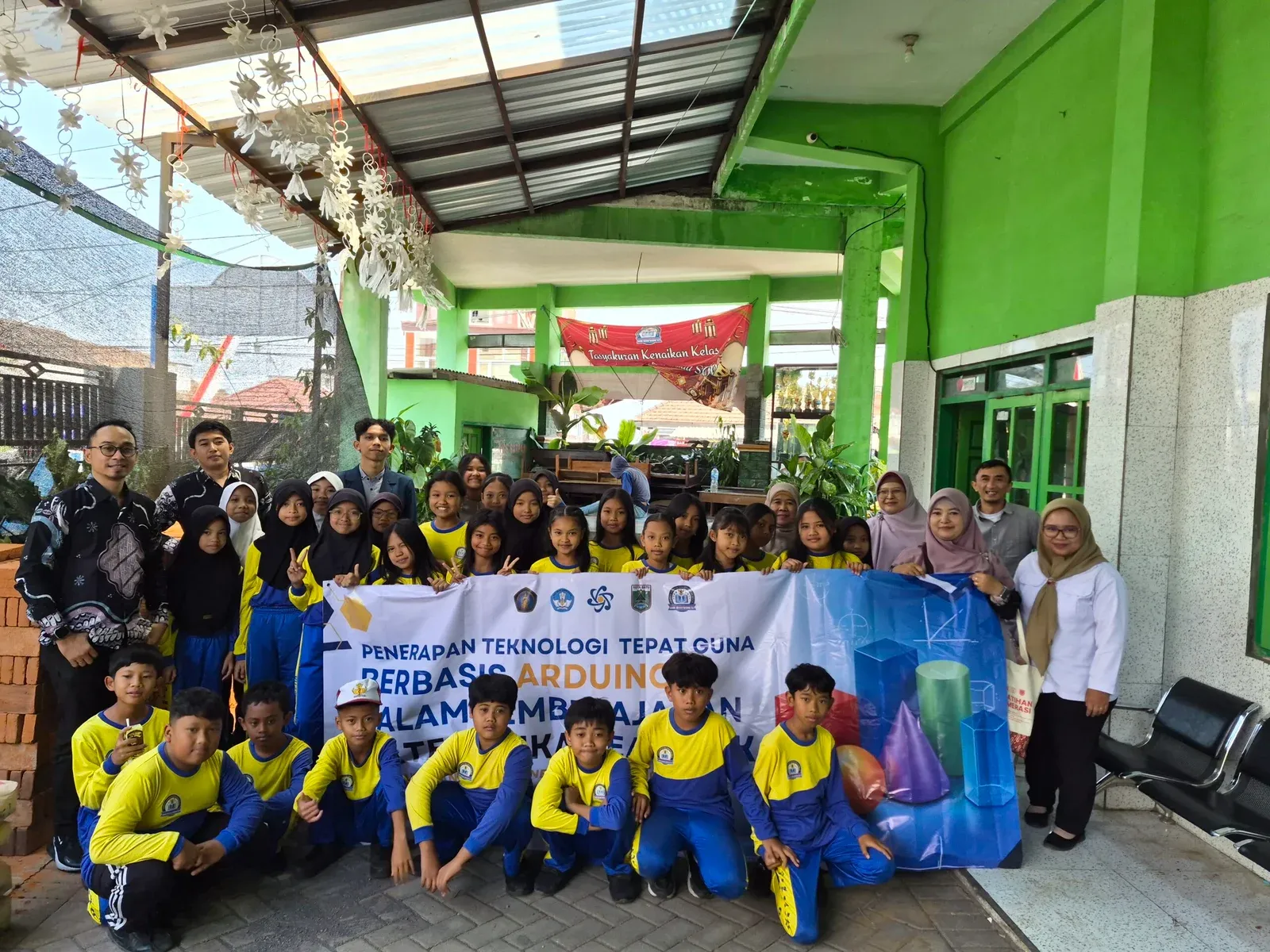 Teknologi Interaktif Ubah Cara Siswa Belajar Matematika dan IPA