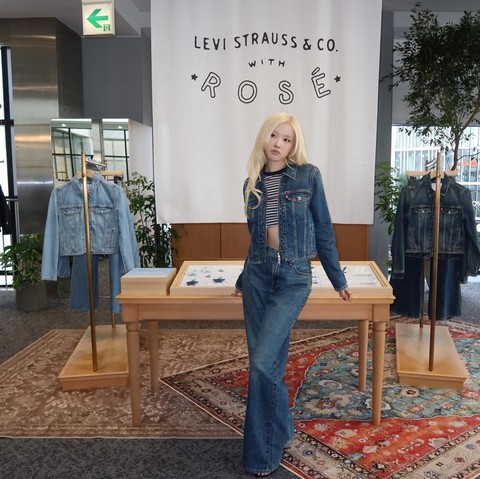 Kolaborasi BLACKPINK, Meta, dan Levi's: Saat Fashion Tech Bertemu Denim Eksklusif