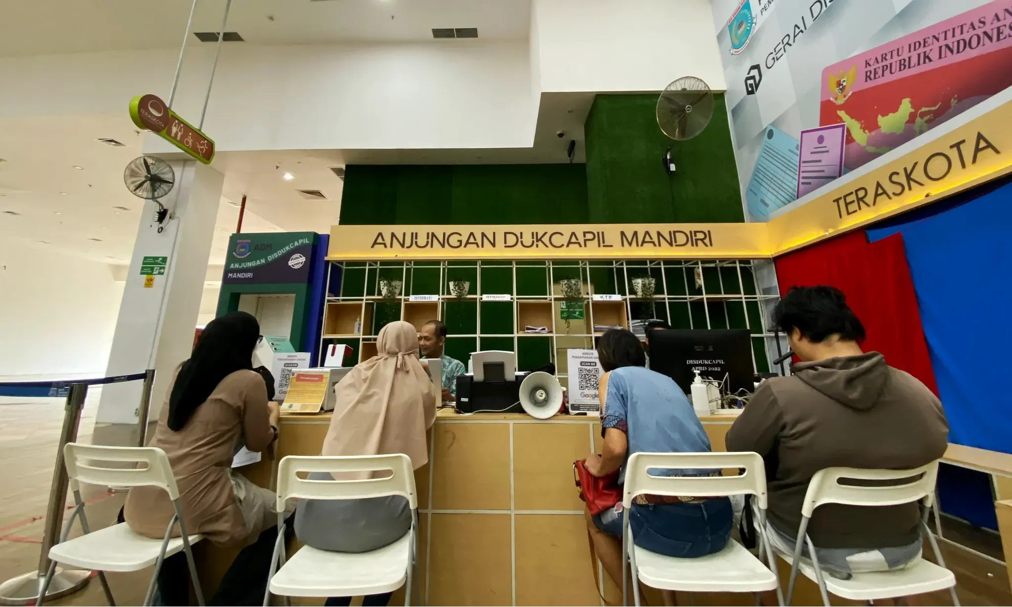 Pemindai Wajah Bansos dan Integrasi Data Aset: Tepat Sasaran atau Negara Pengawas?