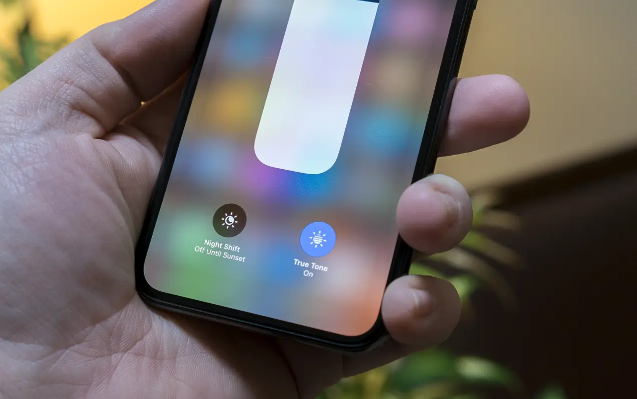 Baterai iPhone Boros Setelah Update? Mitos vs Fakta