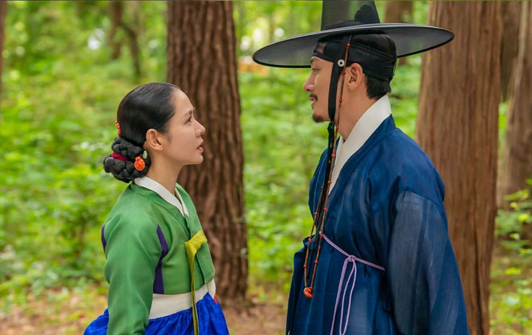 Son Ye Jin dan Ji Chang Wook Ungkap Deg-degan di Balik Romansa The Scandal