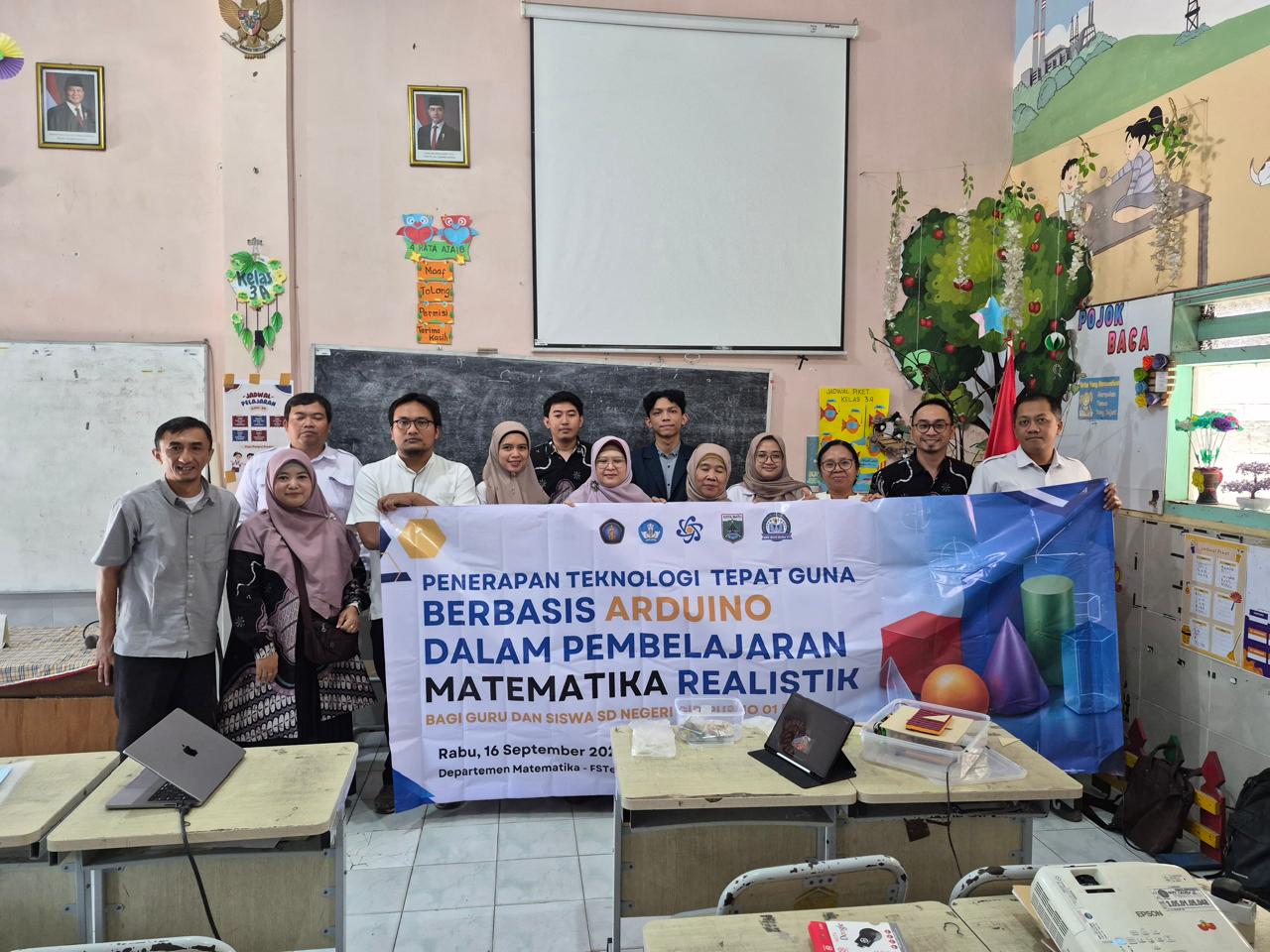 Lantai Pintar Geometri Menggeser Hafalan Rumus ke Pengalaman Konkret