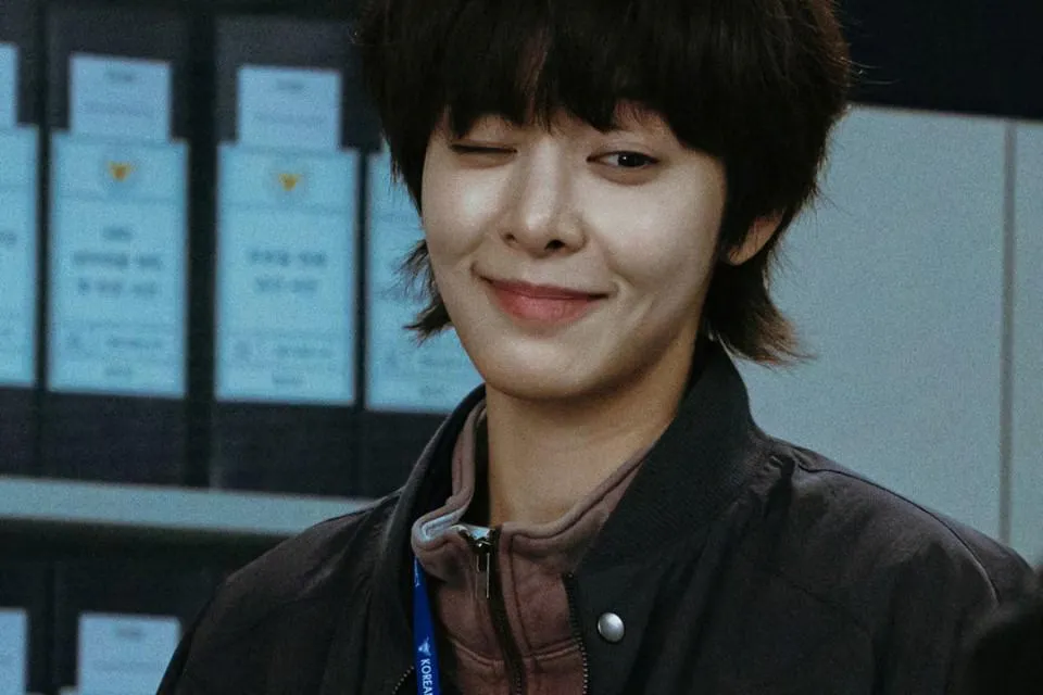 Seol In Ah Menyamar Jadi Pria di Love in Disguise