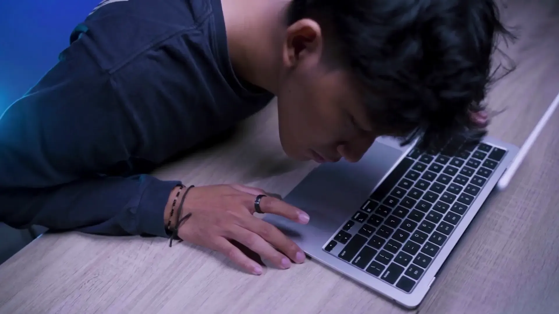 MacBook Air M4 vs M5: Mana Paling Masuk Akal Dibeli?