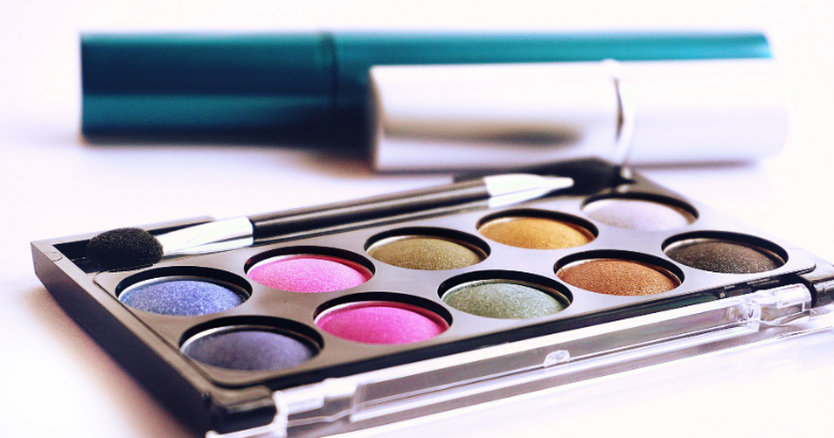 Kapan Harus Membuang Makeup Lama dan Menghindari Risiko Kesehatan
